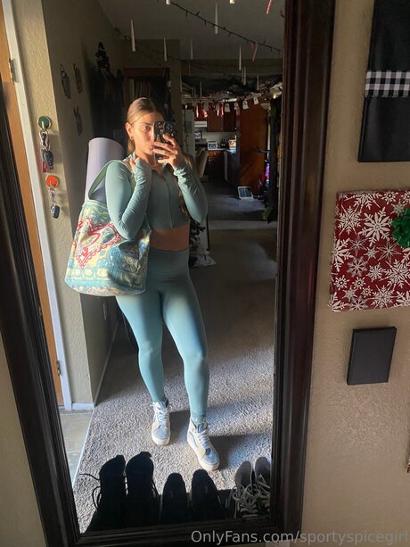 Sportyspicegirl star sexy photo