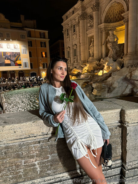 Justbewithmary art model pic