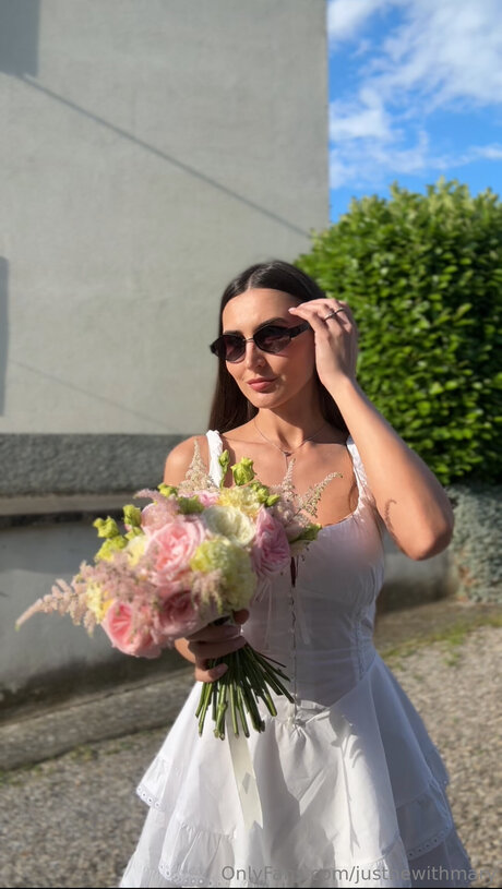 Justbewithmary pornstar sexy photo