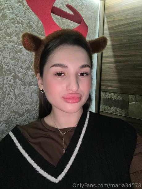 Maria34578 model erotic photo