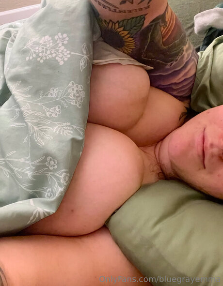 Bluegrayemma pornographic model images