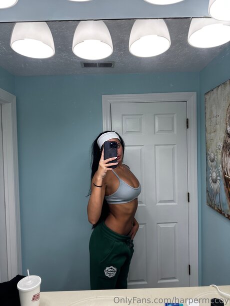 Harpermcoyyy top actress image