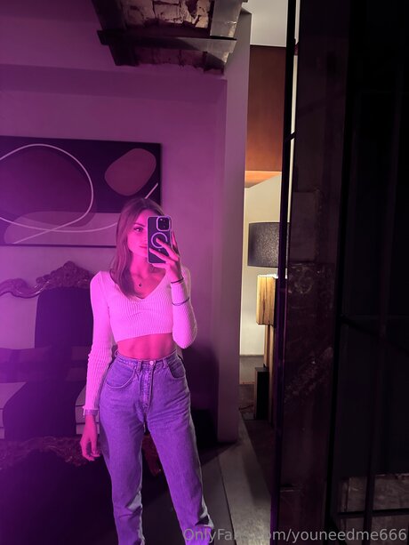 Youneedme666 best actress pics