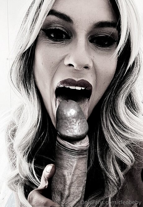 Cleobeby pornographic actress photos