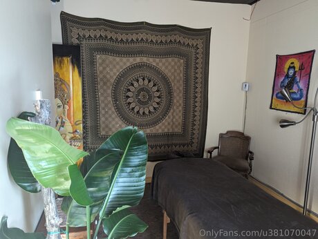 U381070047 star free image