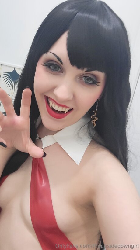 Theupsidedowngirl hot star archive