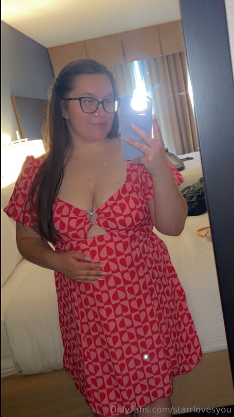 Starrlovesyou hot actress img