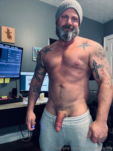 Freewooddaddy free actress archive