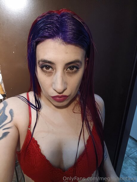 Meghanhotxxx star pretty img