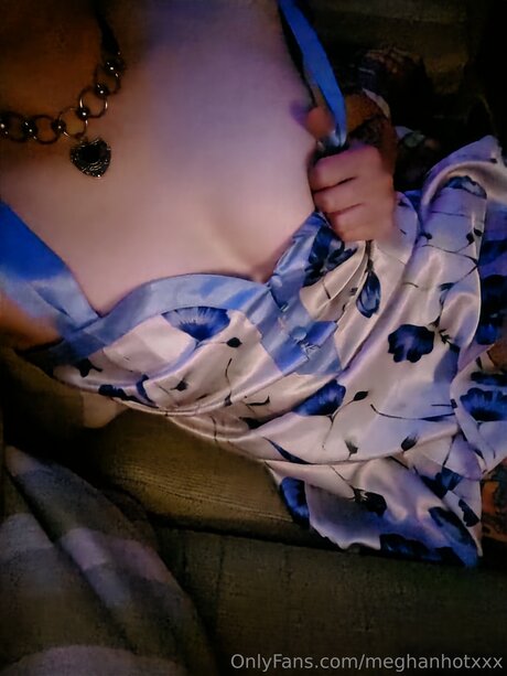 Meghanhotxxx pretty star archive