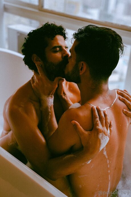 Poison Boy model hd picture