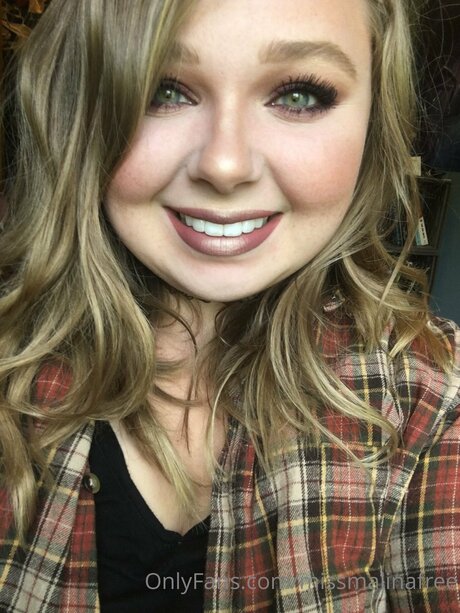 Missmalinafree nudes model gallery