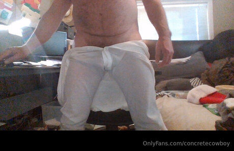 Concretecowboy pornstar naked photo