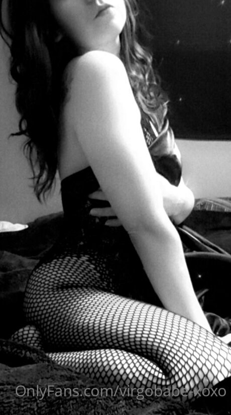 Virgobabe Xoxo pretty star photos