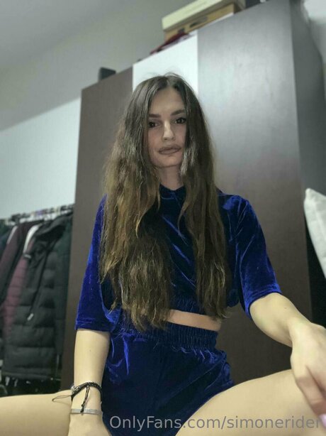 Simonerider sexy pornstar pic