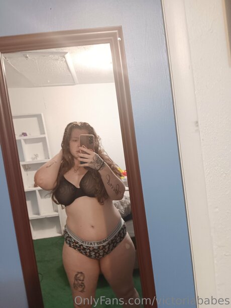 Victoriababes model pornographic picture