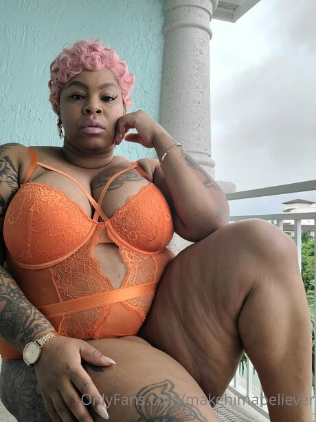 Makehimabeliever model adult archive