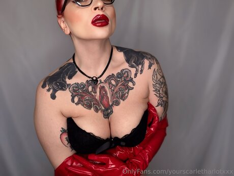 Yourscarletharlotxxx top model photos