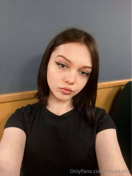 Freyadollts high quality actress img