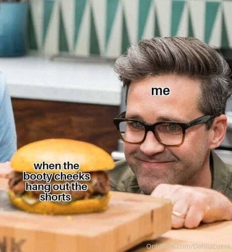 Dahlialuxxx naked actress photos