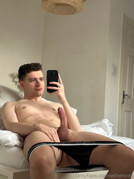 Ethenxxx nudes star archive