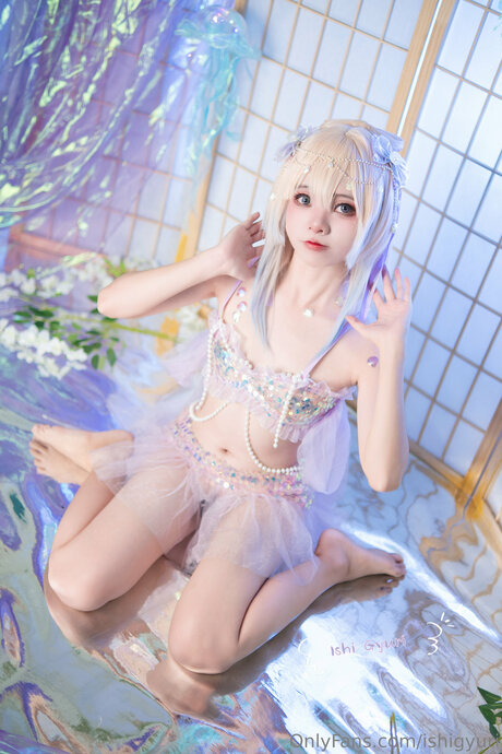 Ishigyuri nudes model images