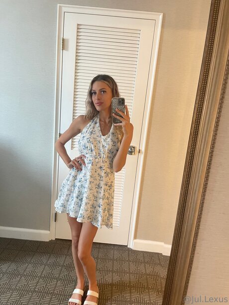 Jul Lexus hot model photos