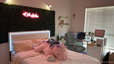 Neciarcherfree adult model galleries