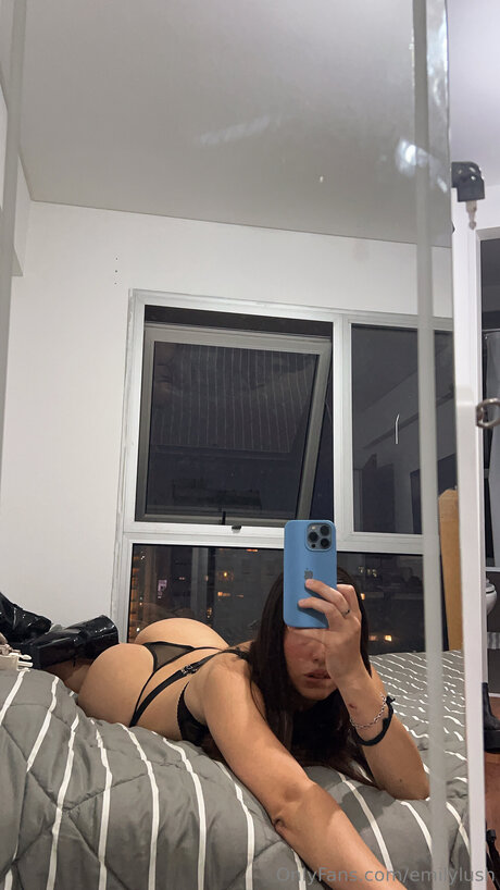 Emilylush model xxx archive