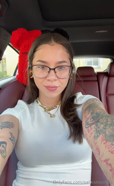 Aalyiahtorress sex star image