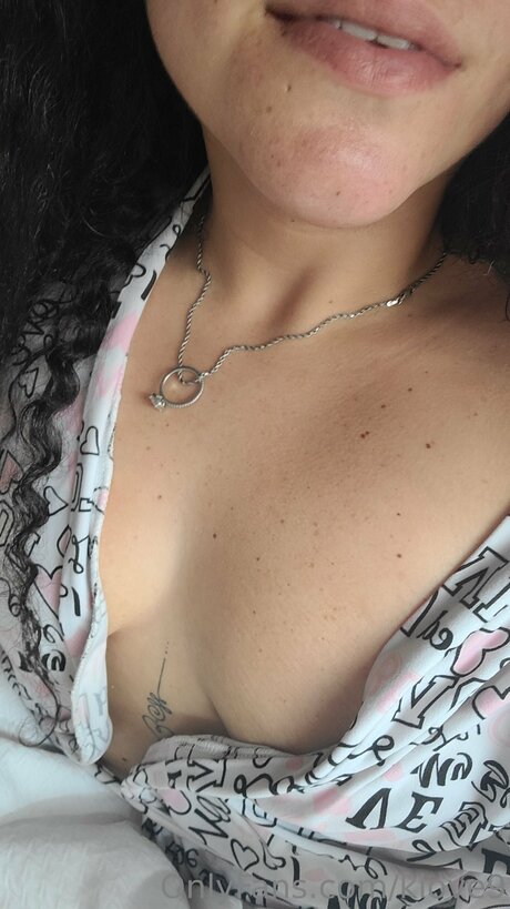 Klove9 free actress photos