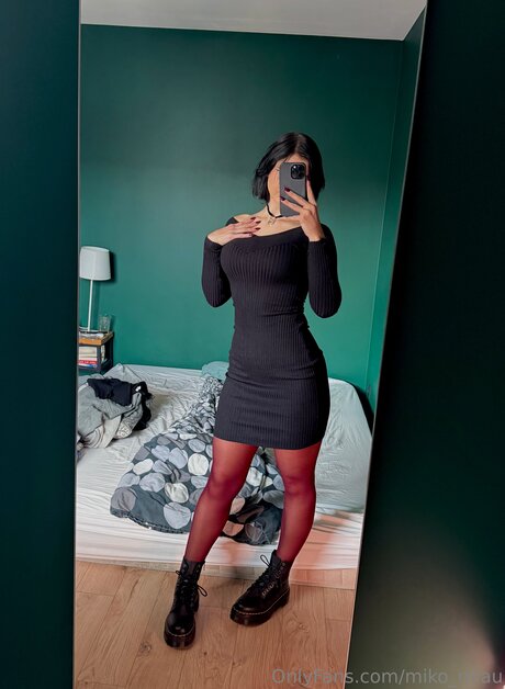 Miko Miau model top pic