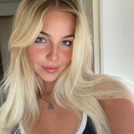 Urfrenchemma pornstar naked pictures