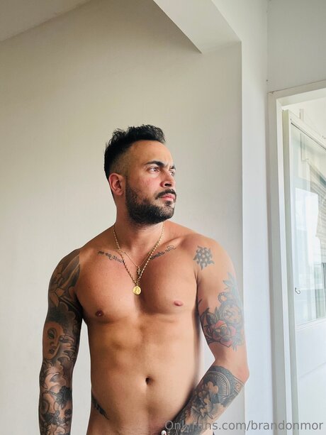 Brandonmor model nude pics