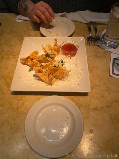 Pudgyfolk pornstar pretty photo