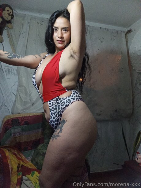 Morena Xxx hot model gallery