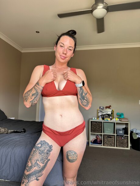 Whitraeofsunshine exclusive star pictures