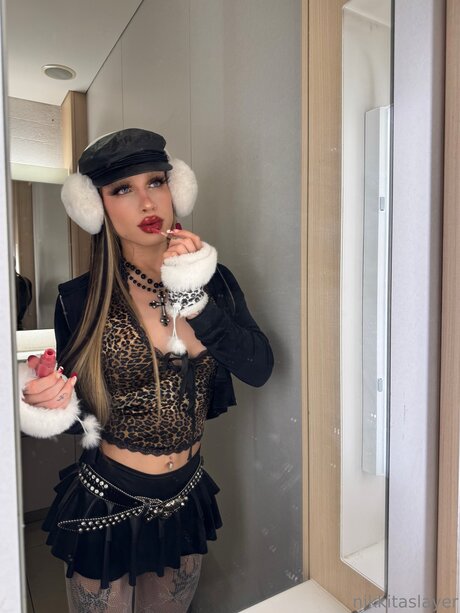 Nikkitaslayer nice actress gallery