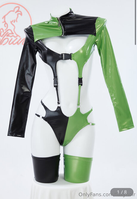 nude pregnant onlyfans top picture