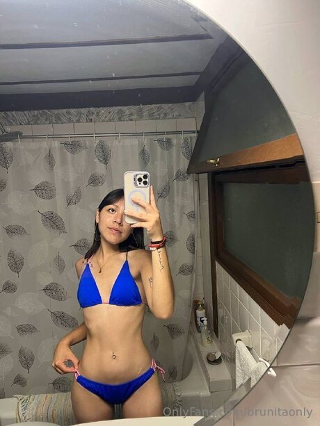 Brunitaonly model free img