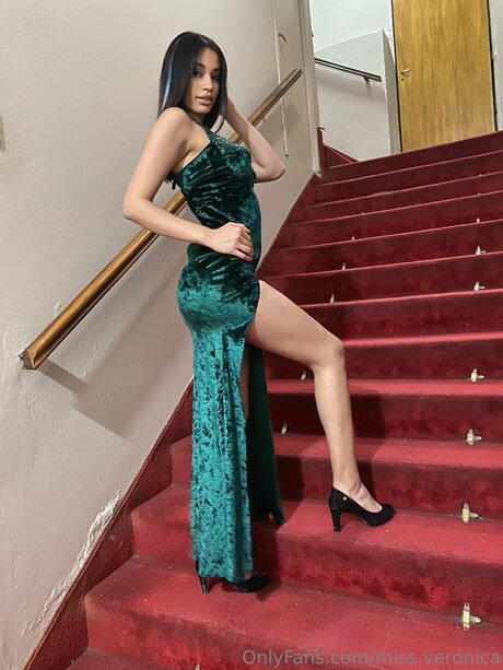 Miss Veronica perfect model archive