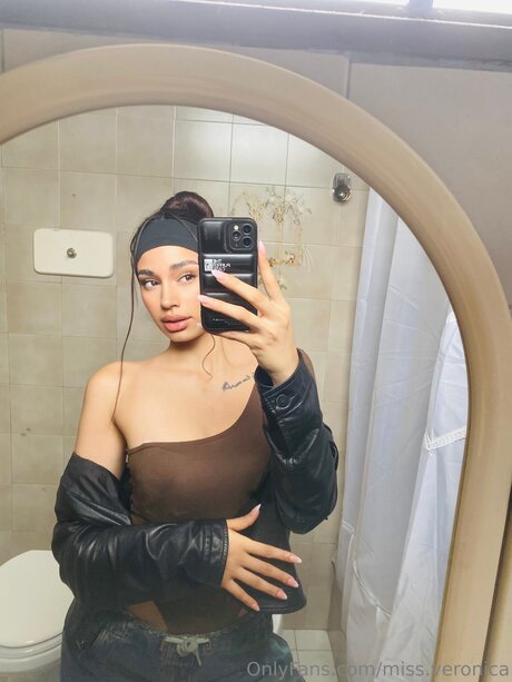 Miss Veronica nudes pornstar galleries