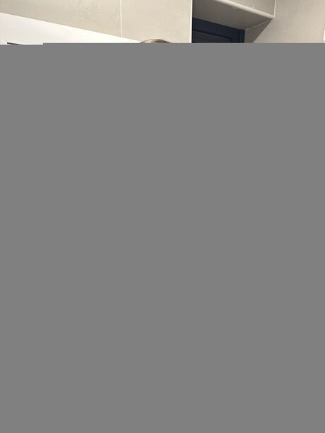 Miss Veronica model naked photo