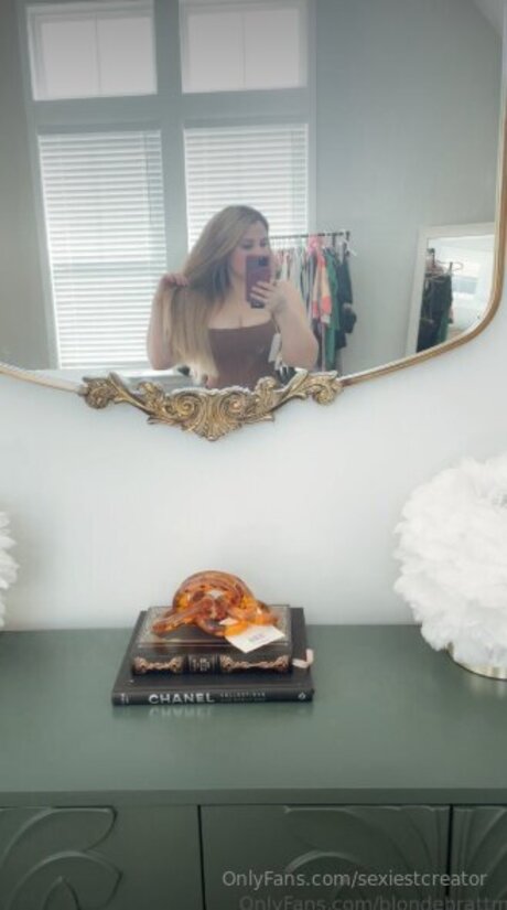 perfect shemale onlyfans hot photos