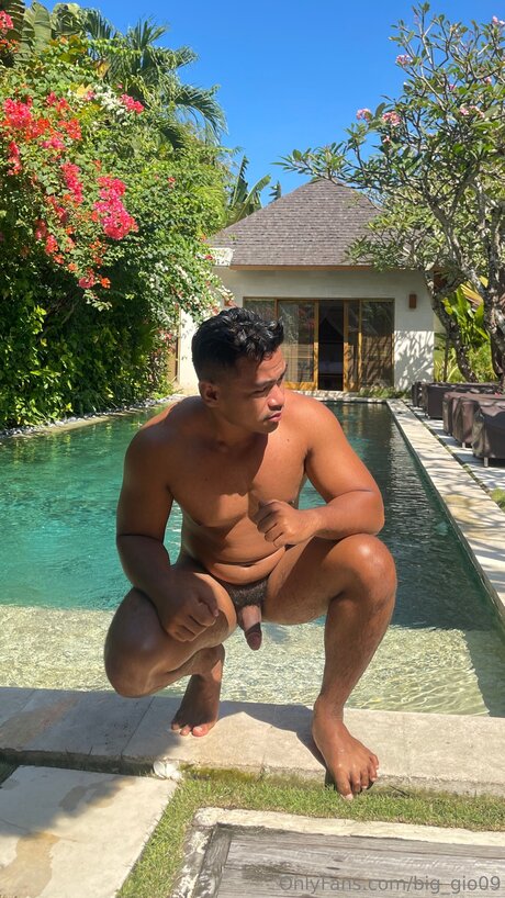 Big Gio09 pornstar erotic picture