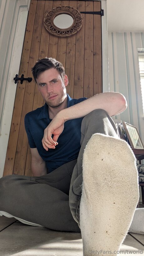 Tworld hot actress galleries