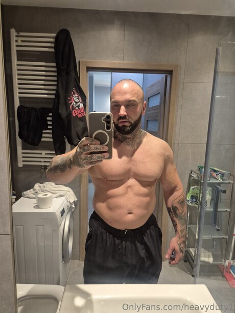 Heavyduty1 model sex photo