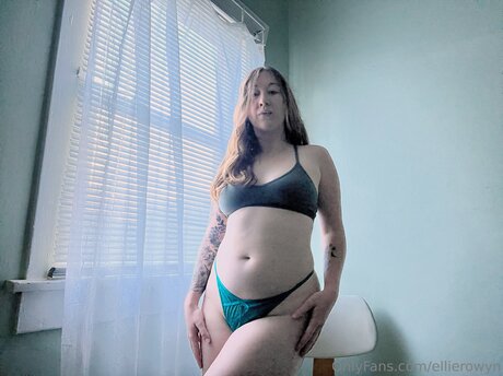 Ellierowyn hot pornstar picture