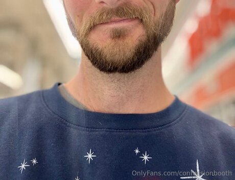 Confessionbooth model xxx photo