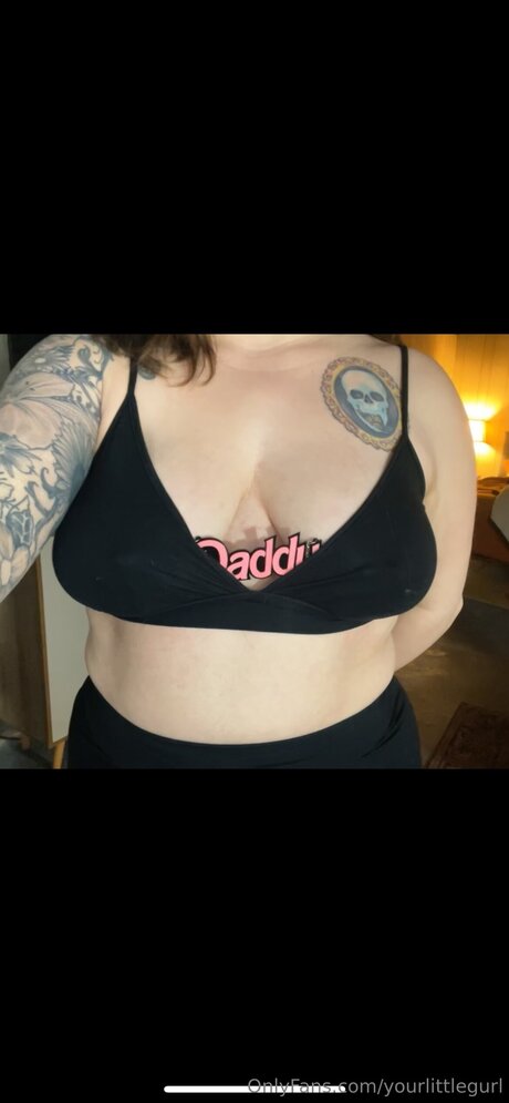 Yourlittlegurl star nude archive